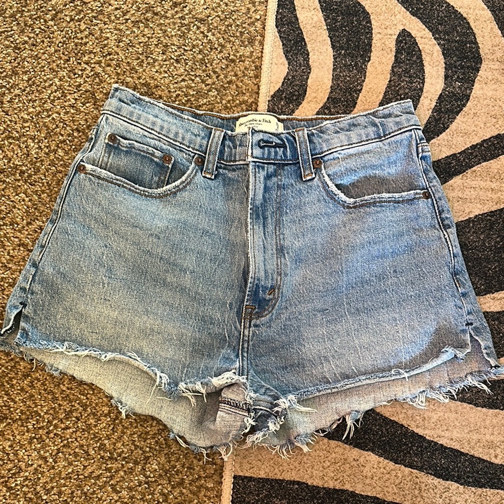 Abercrombie & Fitch Blue Jean Shorts High-Waisted Cut-Off